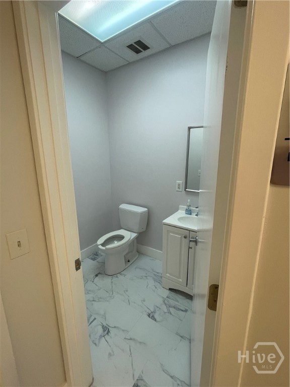 14 Oak Forest Rd E Property Photo 11