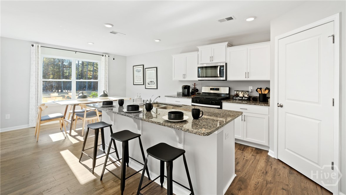 163 Timber Road Property Photo 4