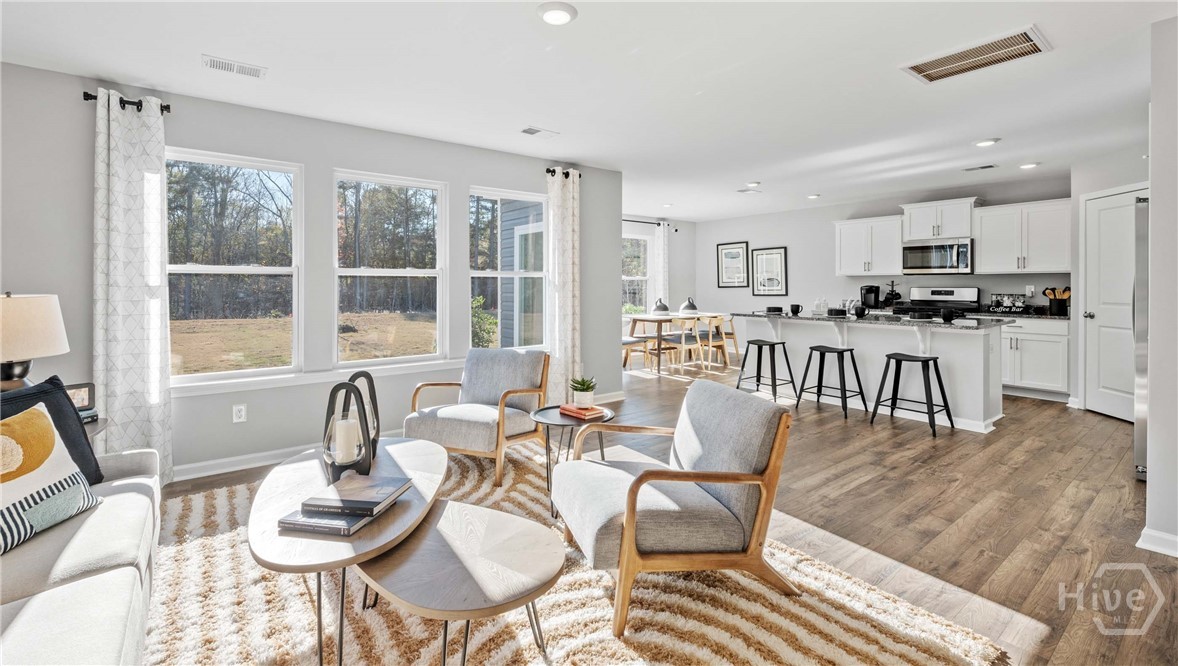 163 Timber Road Property Photo 8