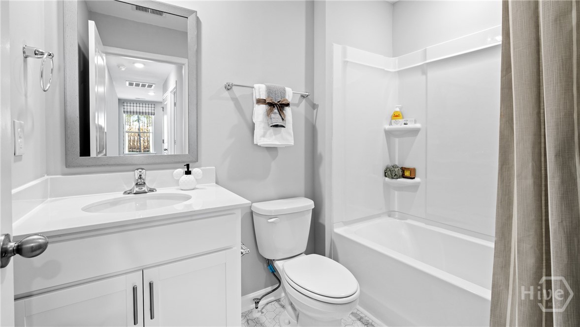 163 Timber Road Property Photo 17