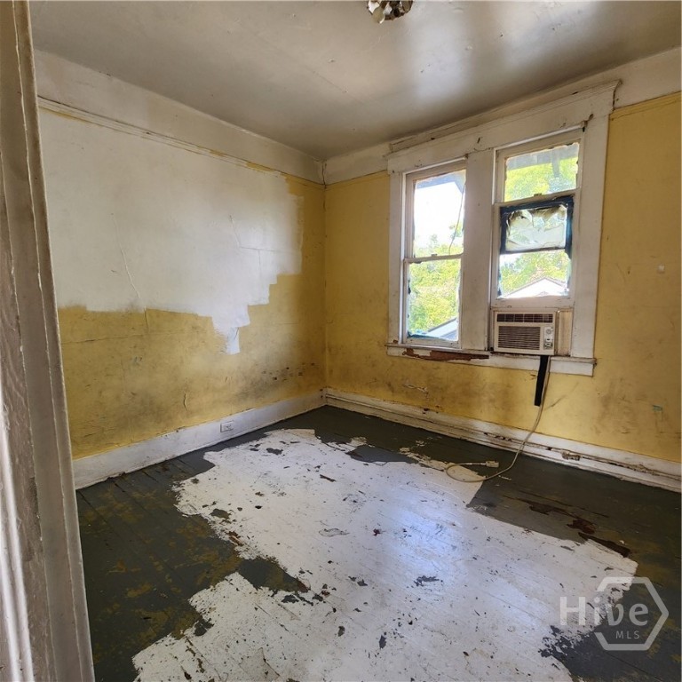 1102 Seiler Avenue Property Photo 6