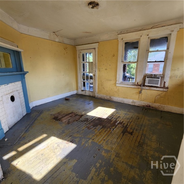 1102 Seiler Avenue Property Photo 8