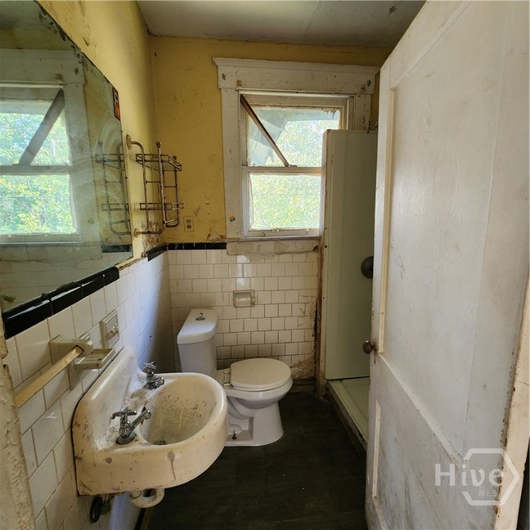 1102 Seiler Avenue Property Photo 12