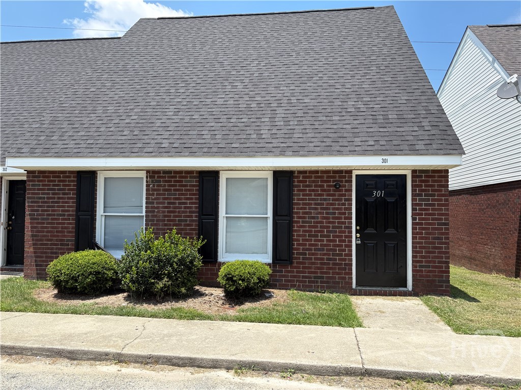 230 Lanier Drive 301 Property Photo 1