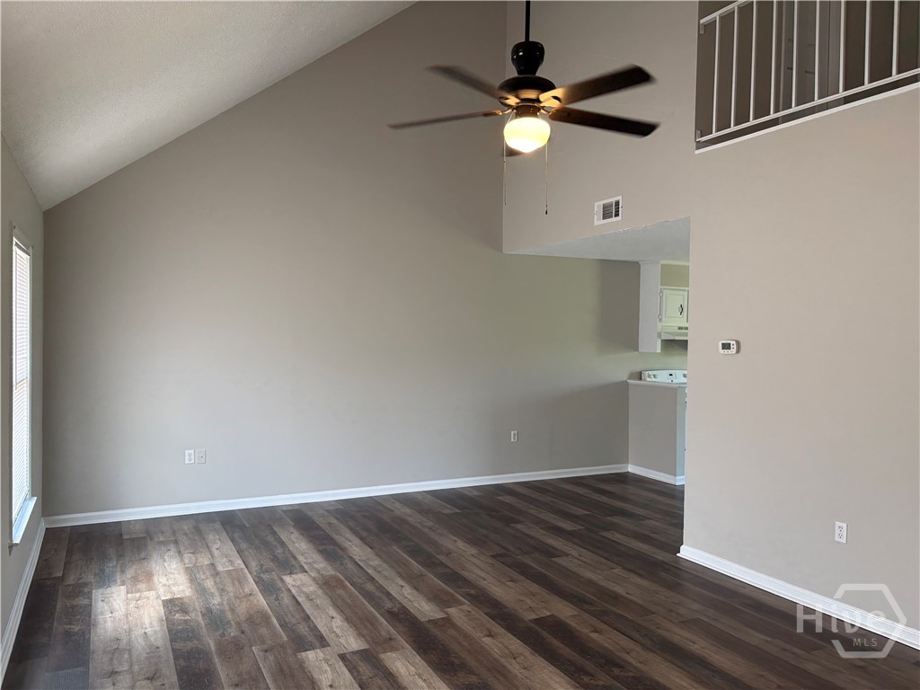 230 Lanier Drive 301 Property Photo 2