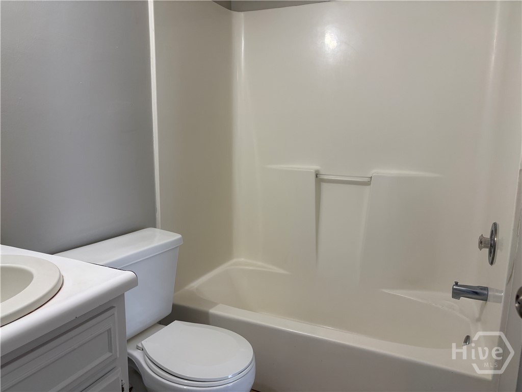 230 Lanier Drive 301 Property Photo 7