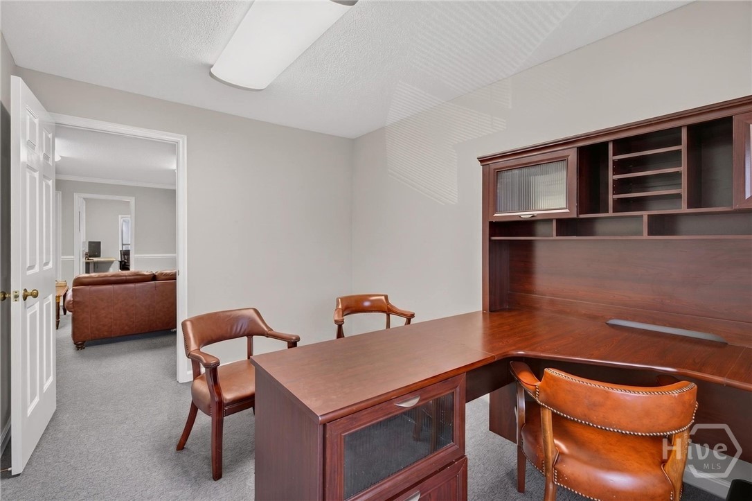 7505 Waters Avenue F4 Property Photo 12