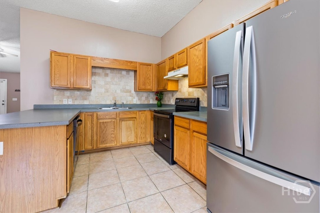 5018 Winfield Drive Property Photo 12