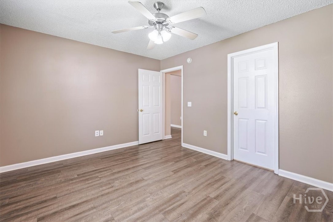 5018 Winfield Drive Property Photo 17