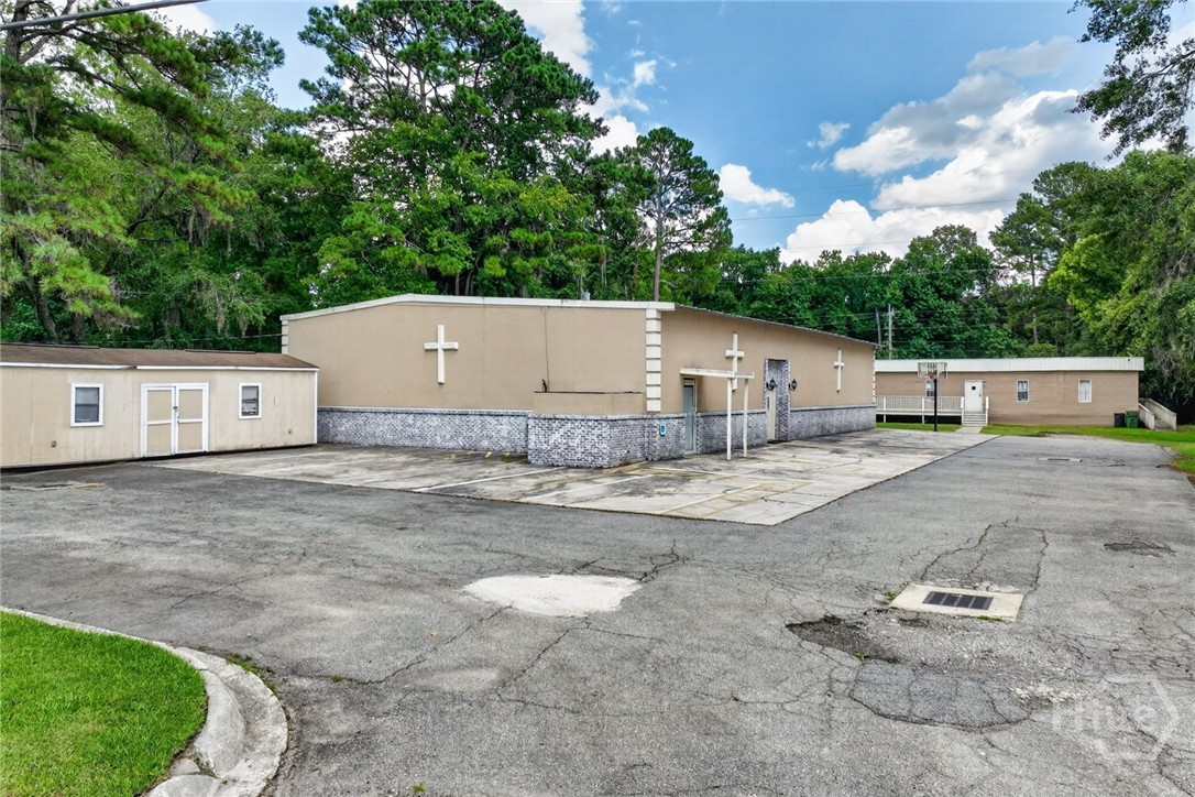 5647 Ogeechee Road Property Photo 8