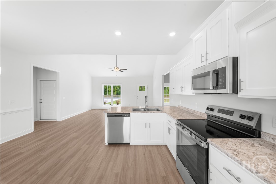 662 Belfast Loop Property Photo 7