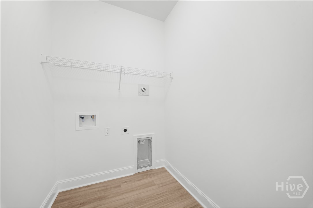 662 Belfast Loop Property Photo 17