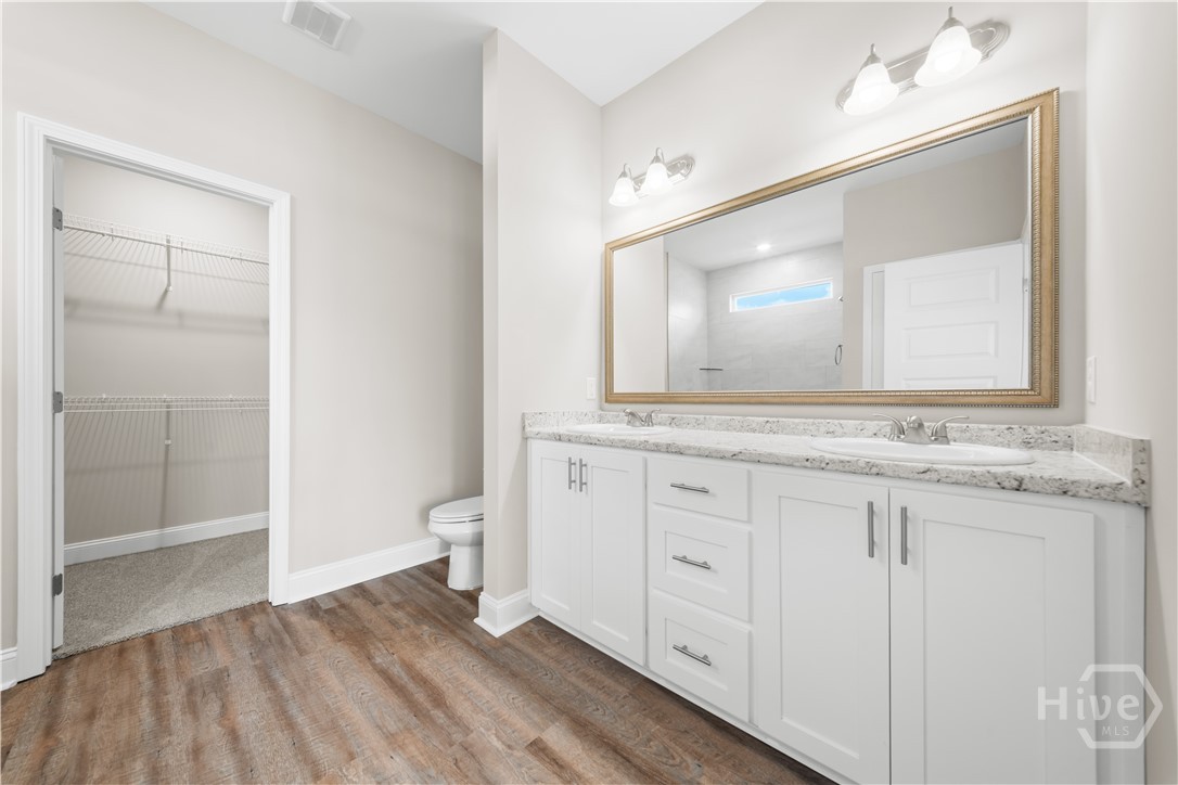 664 Belfast Loop Property Photo 13