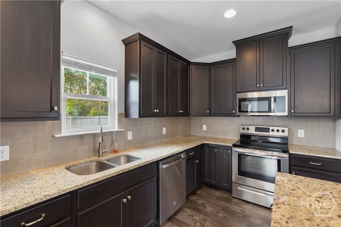 137 Spoonbill Circle Property Photo 16
