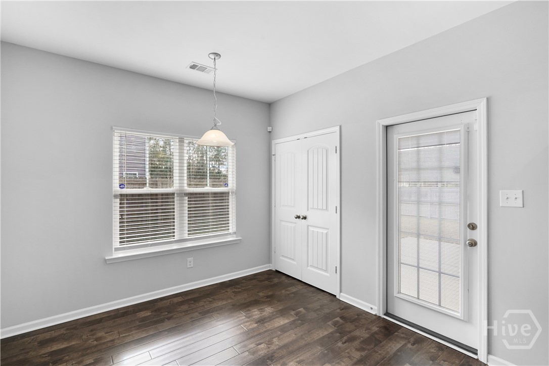 137 Spoonbill Circle Property Photo 17