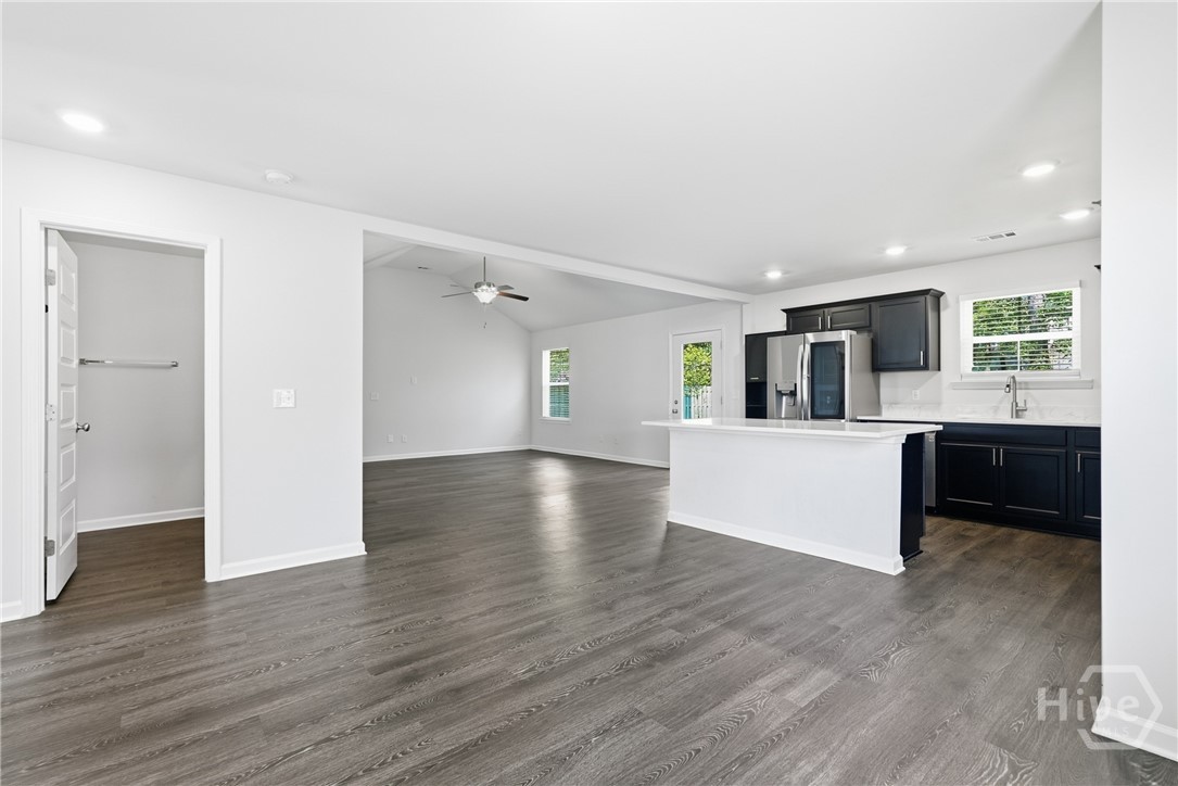 160 Vale Loop Property Photo 13