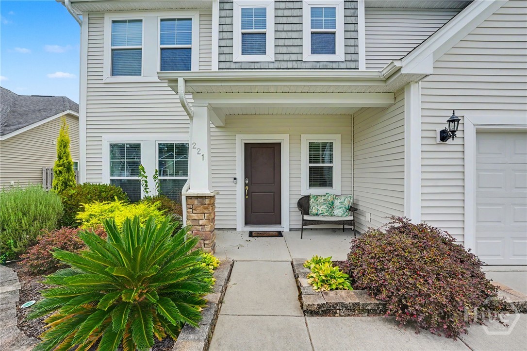 221 Somersby Boulevard Property Photo 4