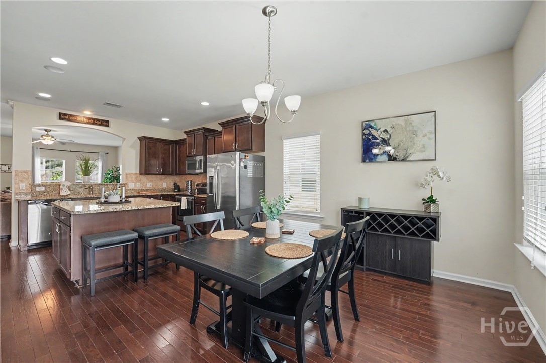 221 Somersby Boulevard Property Photo 16