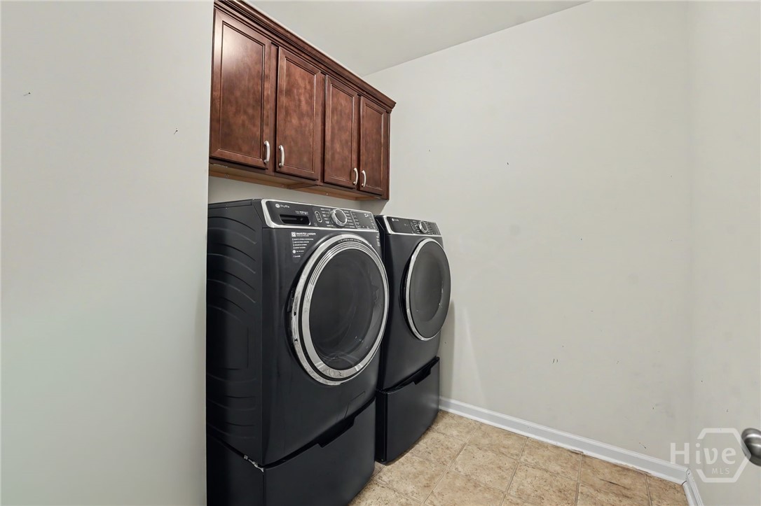 221 Somersby Boulevard Property Photo 20