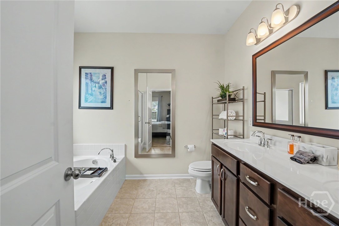 221 Somersby Boulevard Property Photo 28