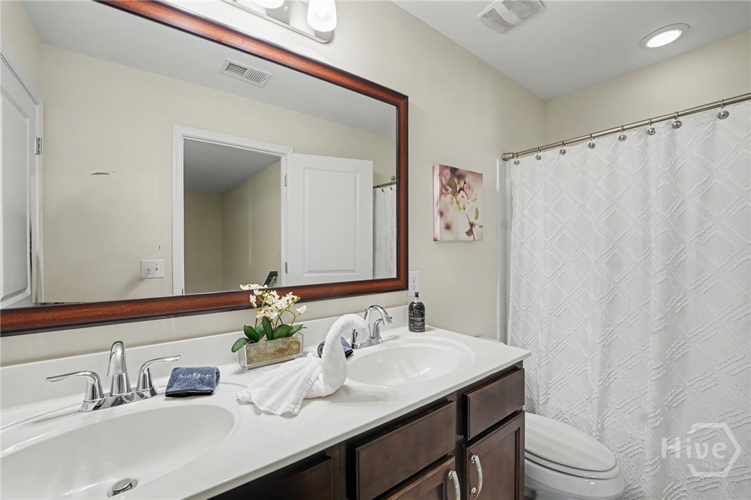 221 Somersby Boulevard Property Photo 40