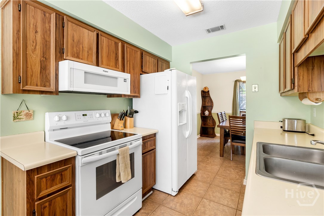 8 Bitterroot Lane Property Photo 10
