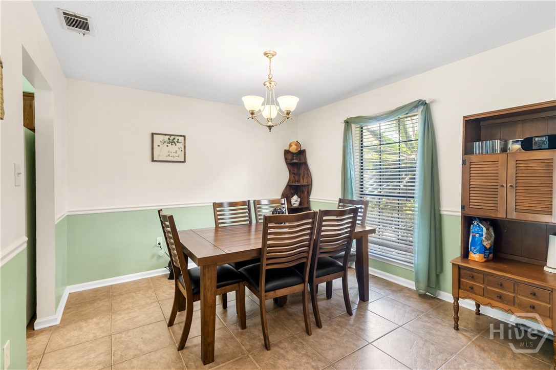 8 Bitterroot Lane Property Photo 14