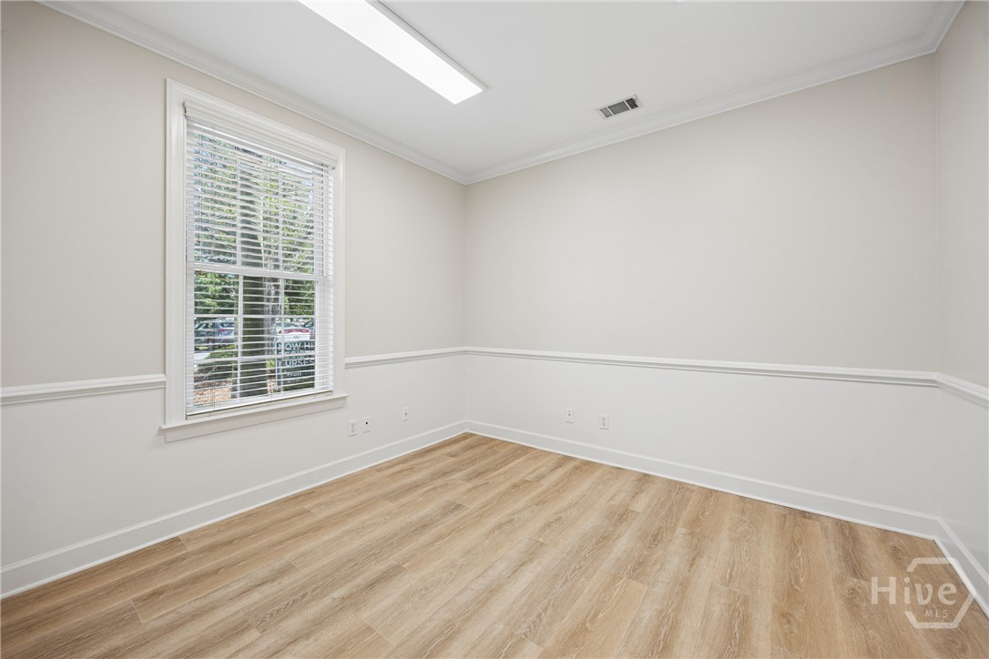 9100 White Bluff Road 303 Property Photo 12