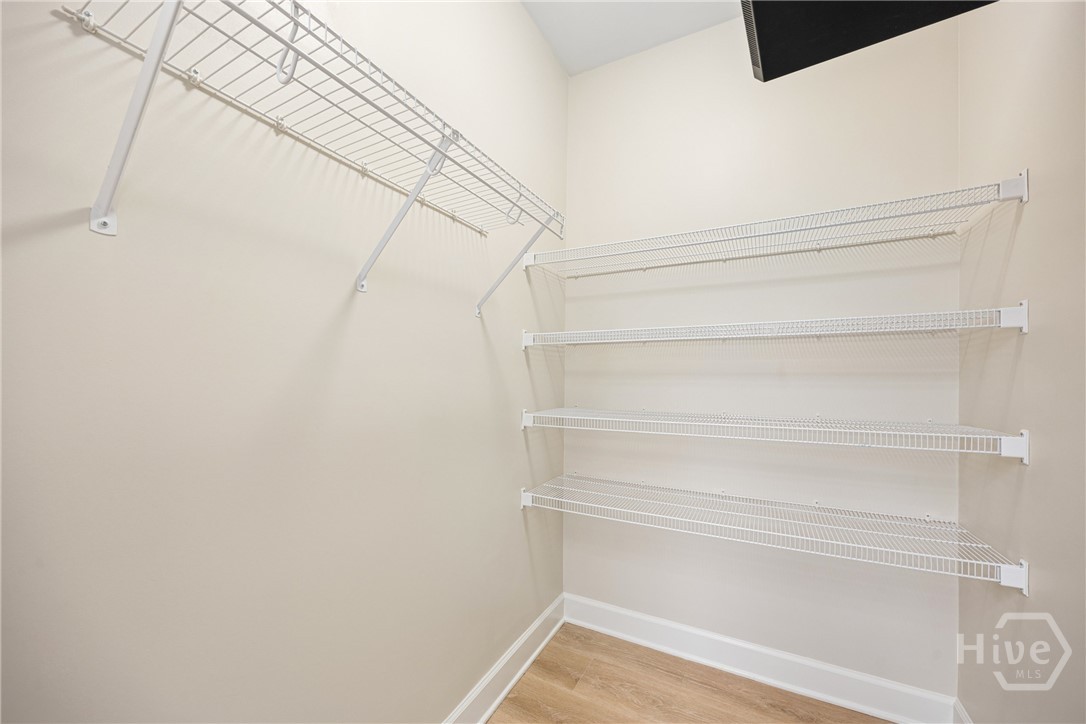 9100 White Bluff Road 303 Property Photo 23