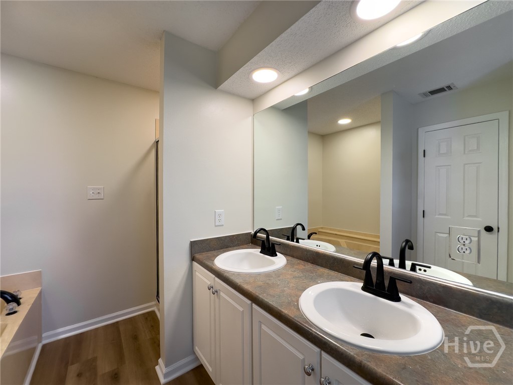117 Salt Landing Circle Property Photo 18