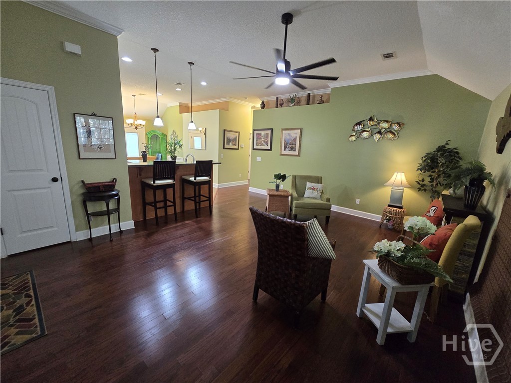 232 Peregrine Circle Property Photo 4