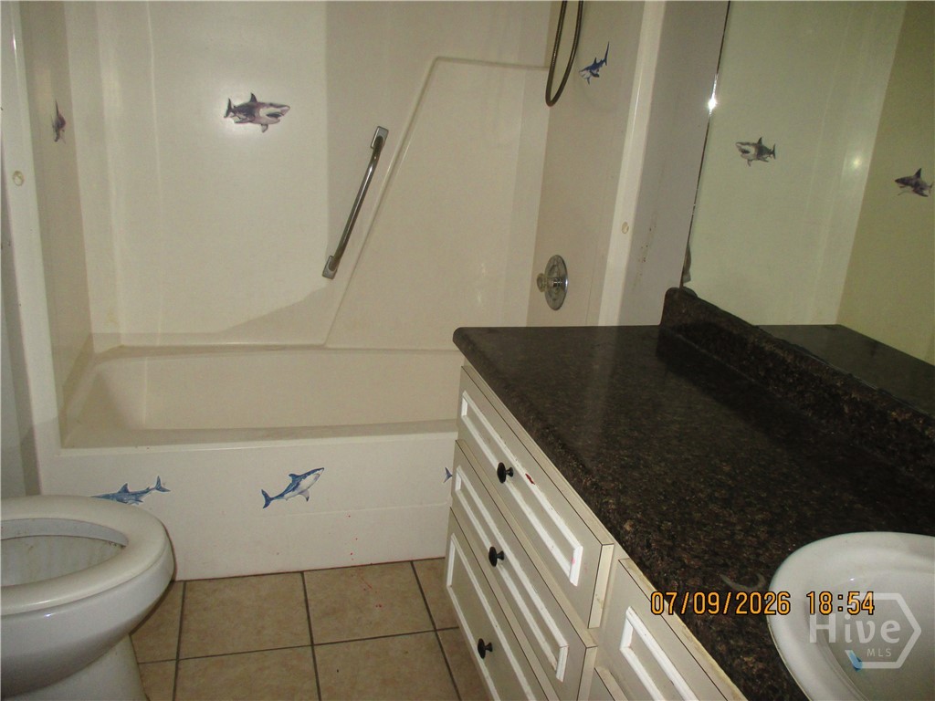 2500 Pin Oak Street Property Photo 7