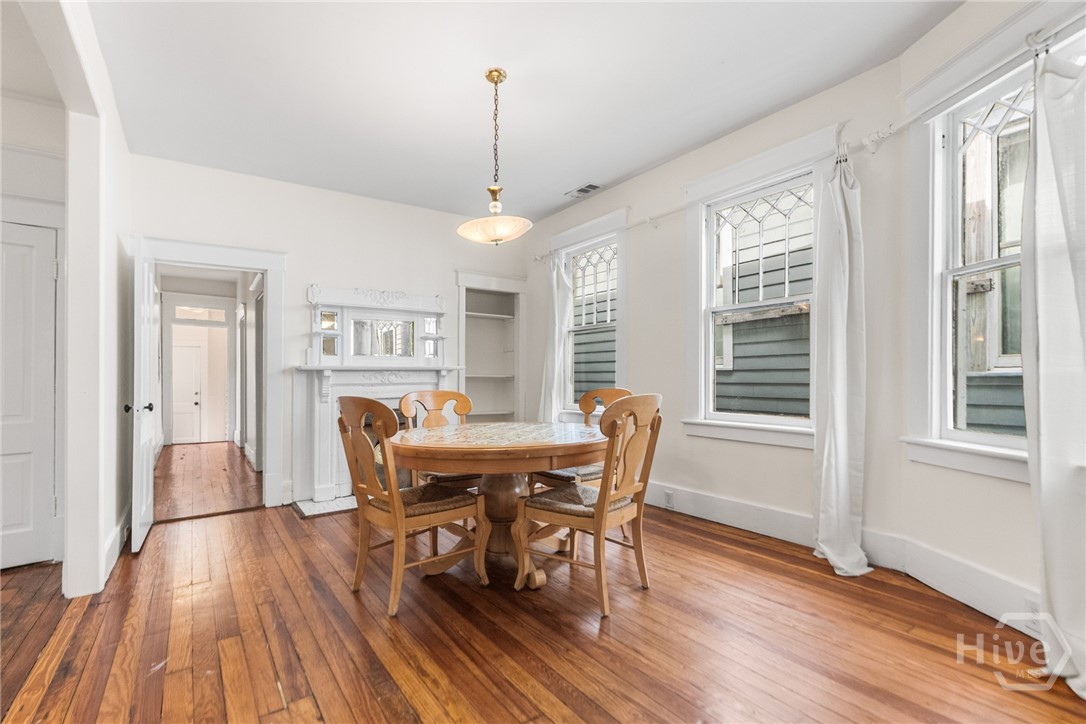 545 E Park Avenue Property Photo 19