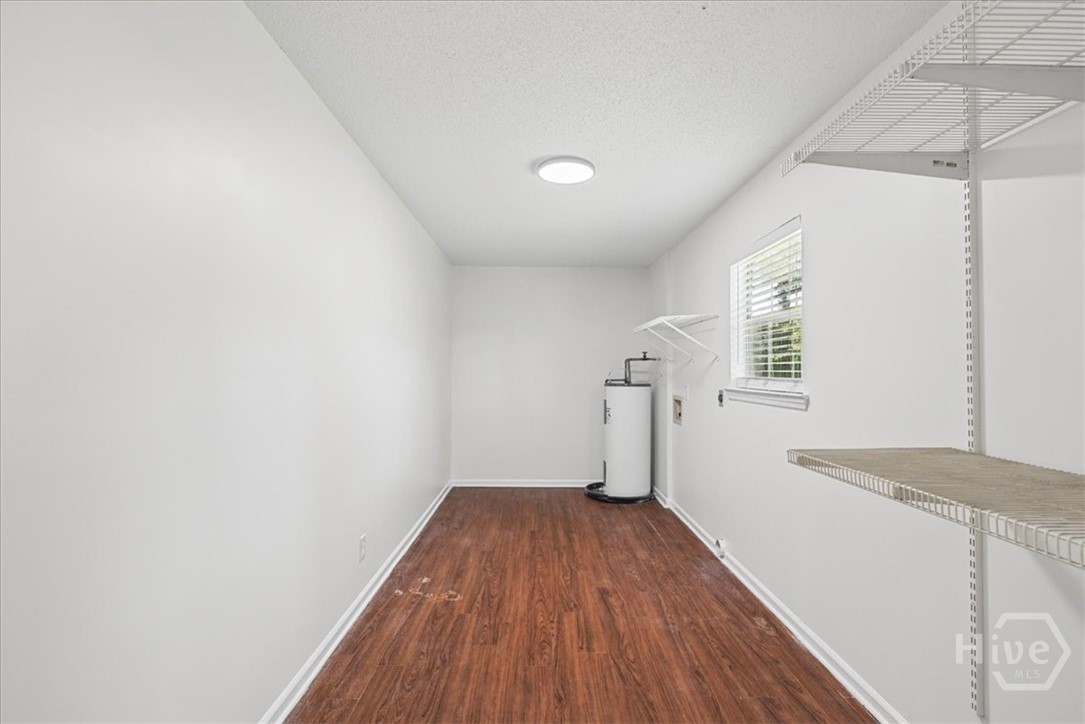 172 Parkside Drive Property Photo 11