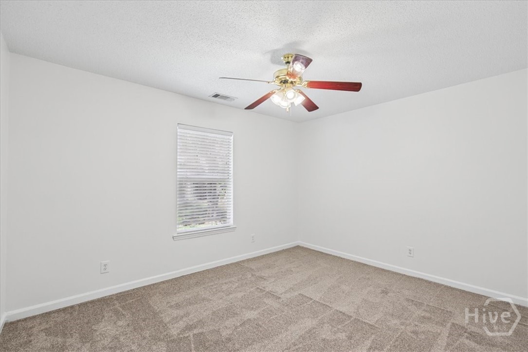172 Parkside Drive Property Photo 12