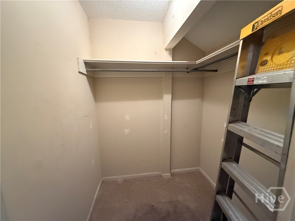 84 Hidden Lake Court Property Photo 21