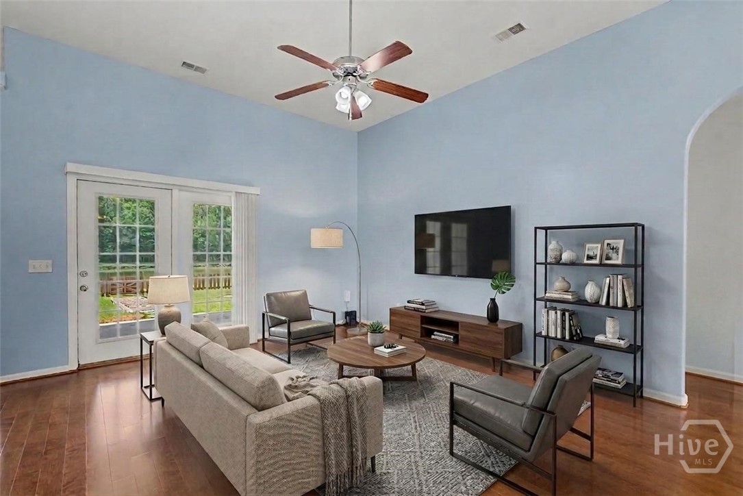 154 Carlisle Way Property Photo 14