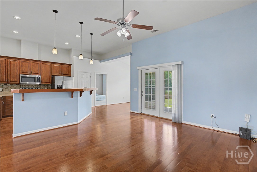 154 Carlisle Way Property Photo 15