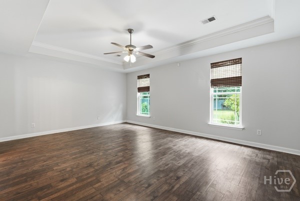 26 Chapel Lake Drive N Property Photo 17
