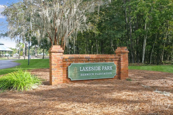 26 Chapel Lake Drive N Property Photo 40