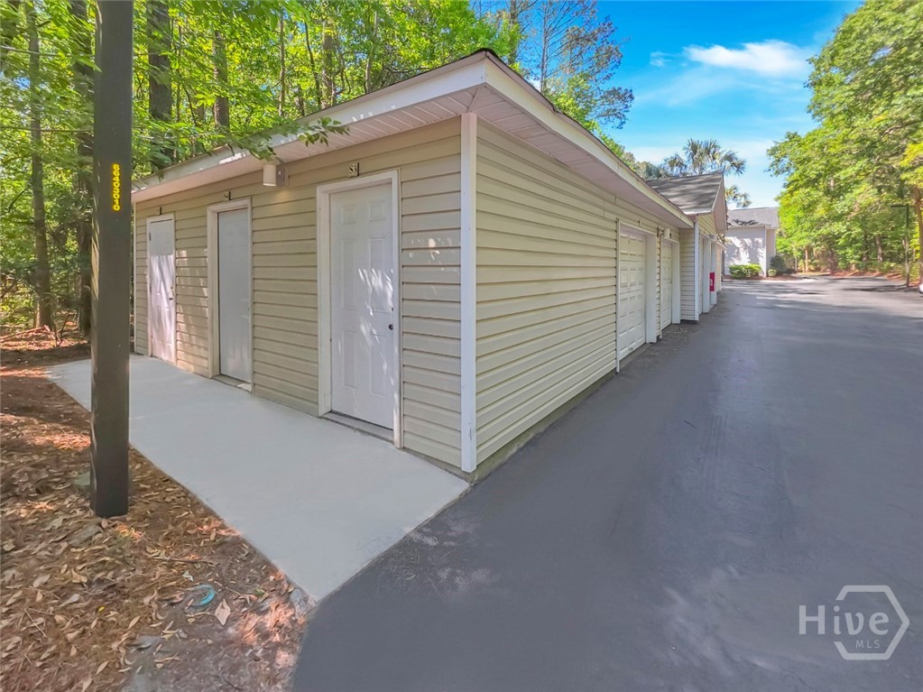 50 Pebble Beach Cove F111 Property Photo 8