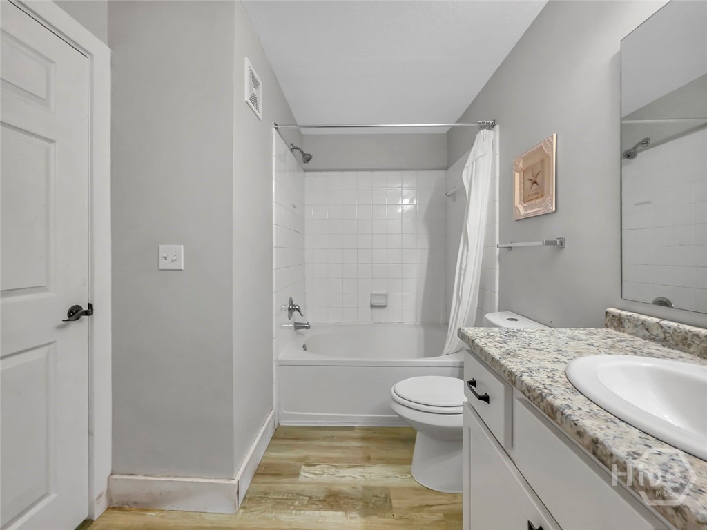 50 Pebble Beach Cove F111 Property Photo 44