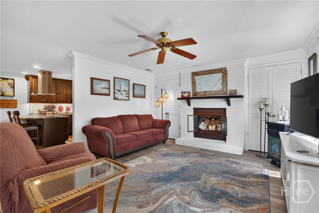 711 Jones Avenue Property Photo 3