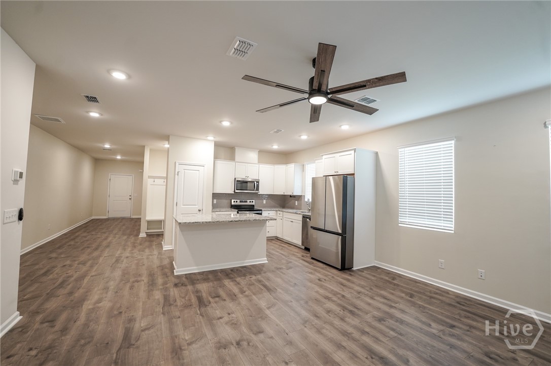 166 Benelli Drive Property Photo 4