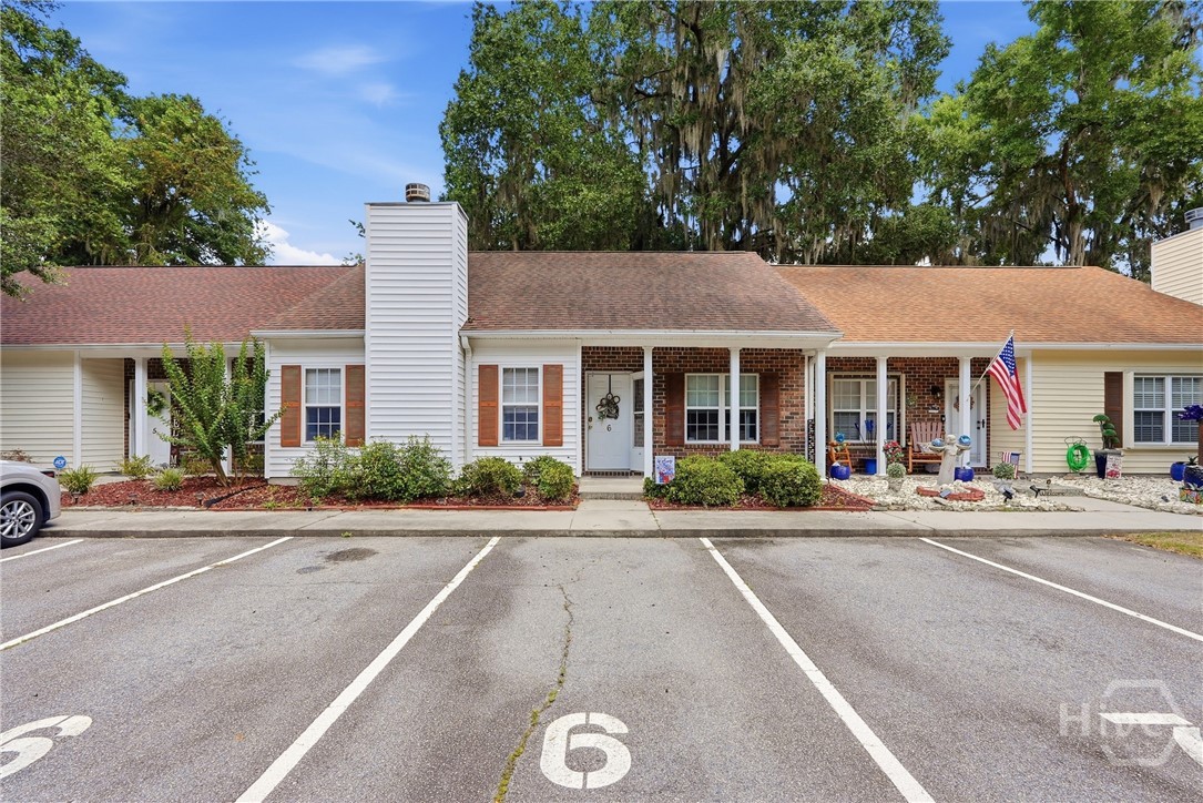 6 Chaintree Drive Property Photo 3