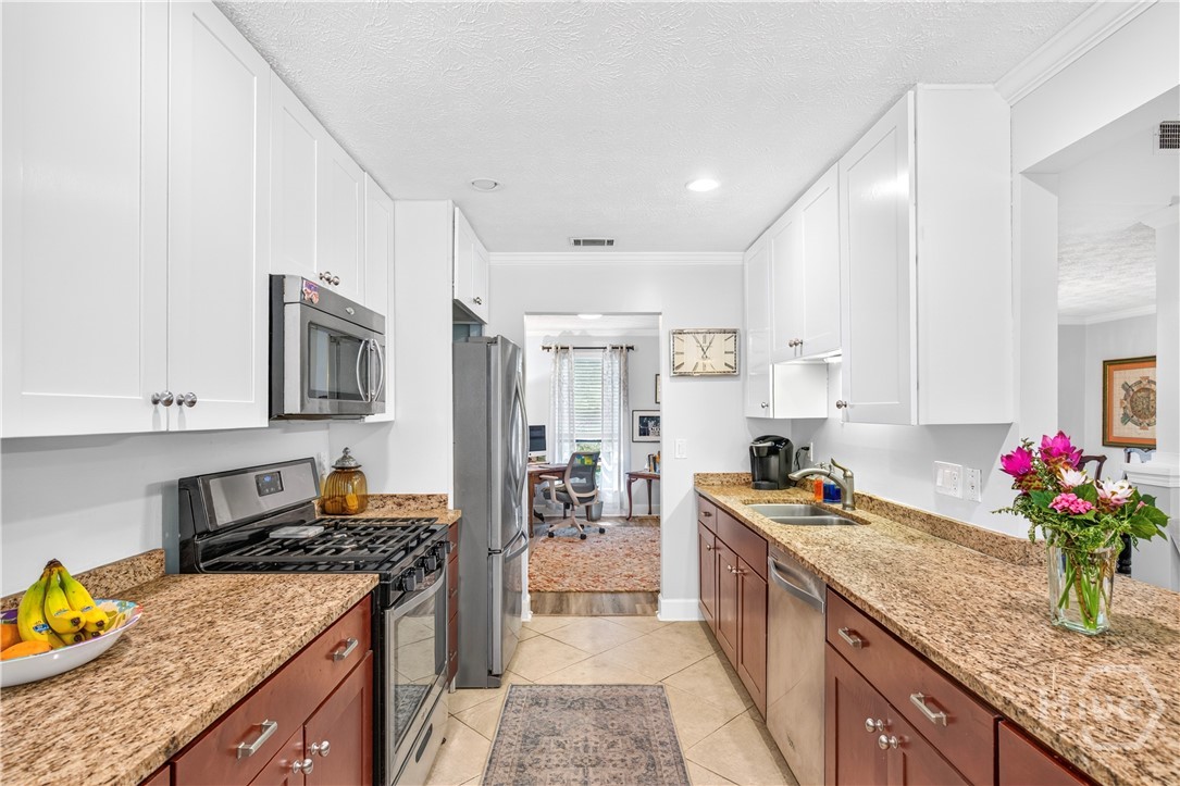 107 Robin Road Property Photo 11