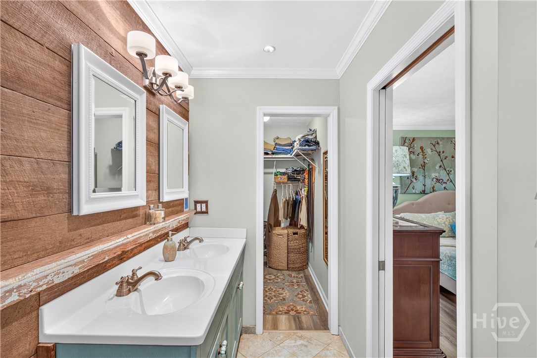 107 Robin Road Property Photo 22