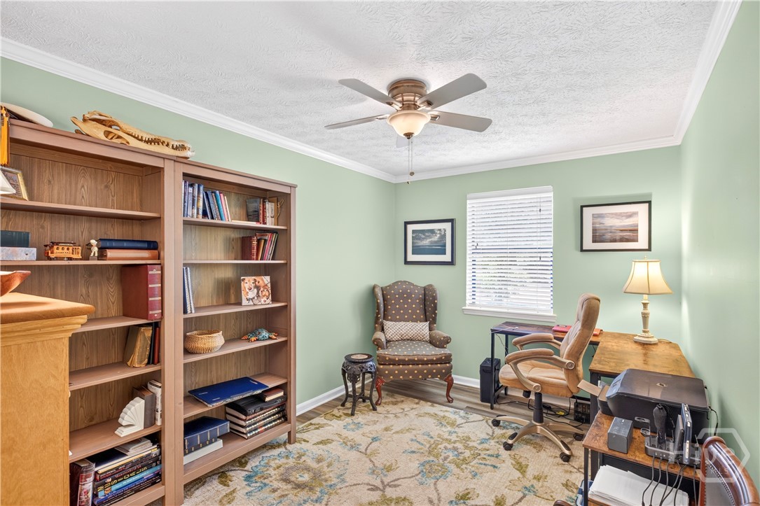 107 Robin Road Property Photo 23