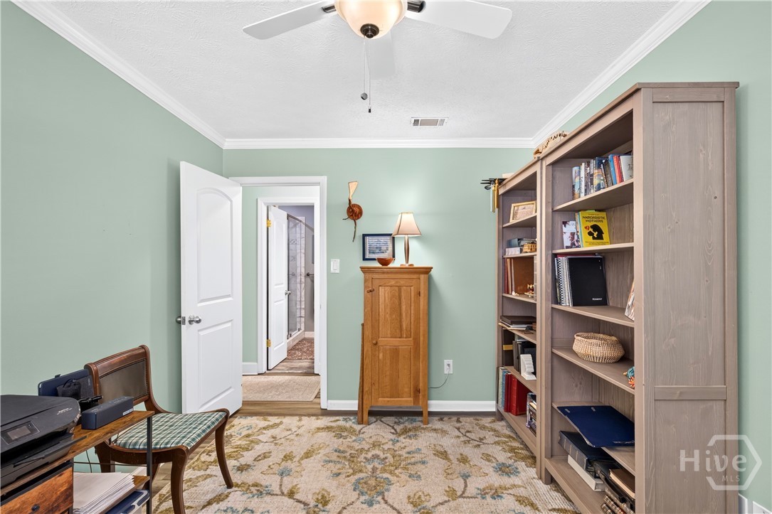 107 Robin Road Property Photo 24