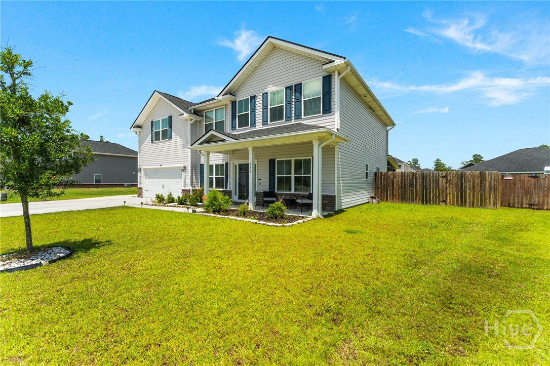 553 Thorp Circle Property Photo 3